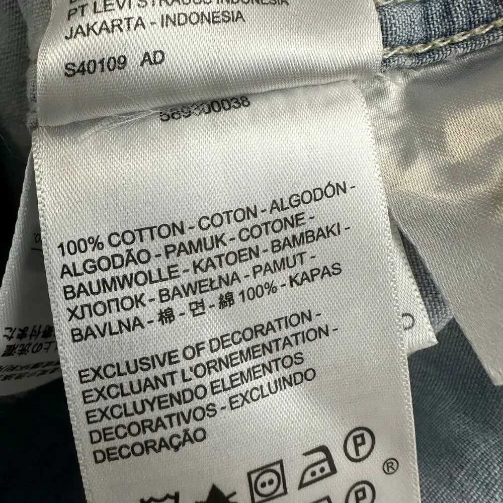 Levi Strauss & Co Light Wash Blue Pearl Snap Denim Western Shirt Women's Medium - Picture 8 of 8